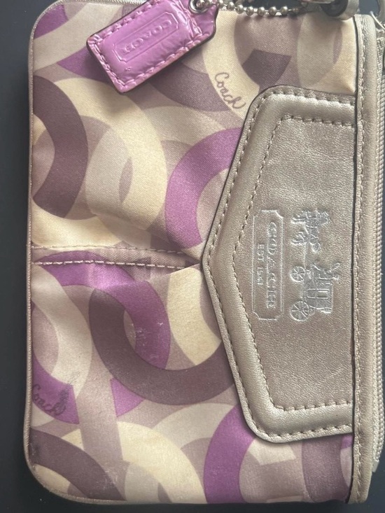 Coach Handbags - Coach Taupe & Purple Circle Print Wristlet